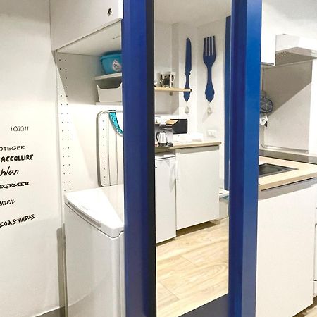 Appartamento Blu A Milano Zona Ripamonti Vicino Allo Ieo Bagian luar foto